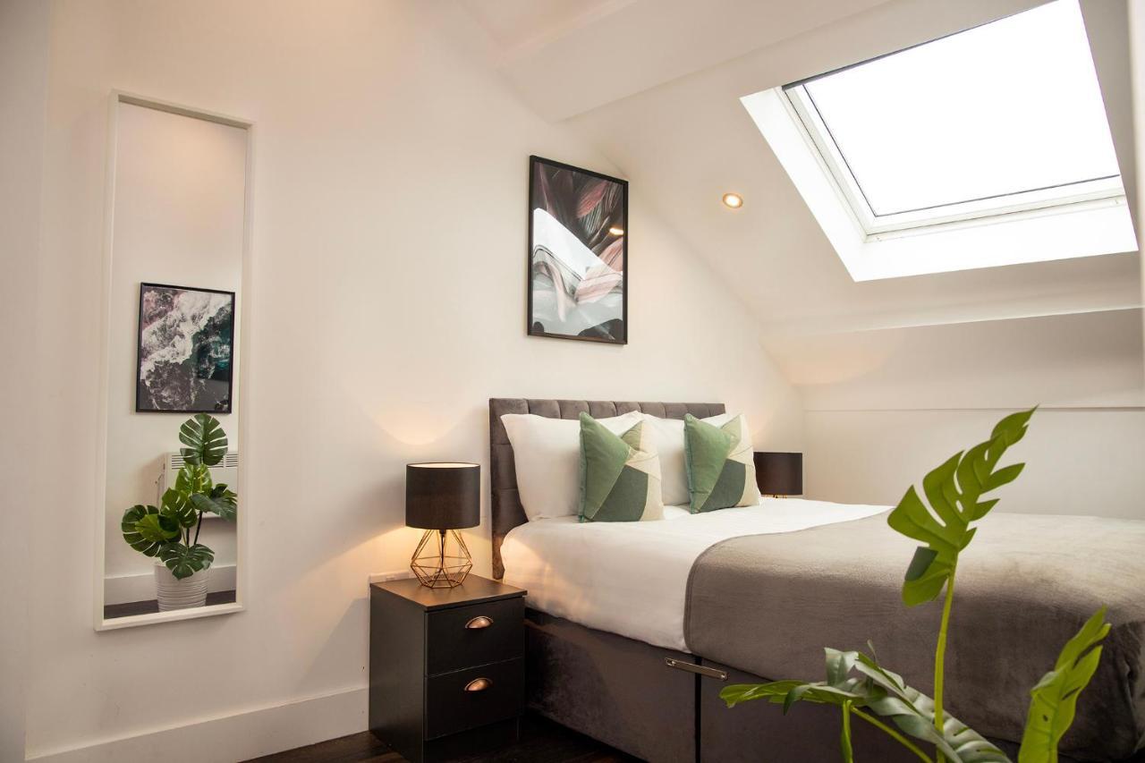 Central Aparthotel By Ustay Liverpool Exterior photo